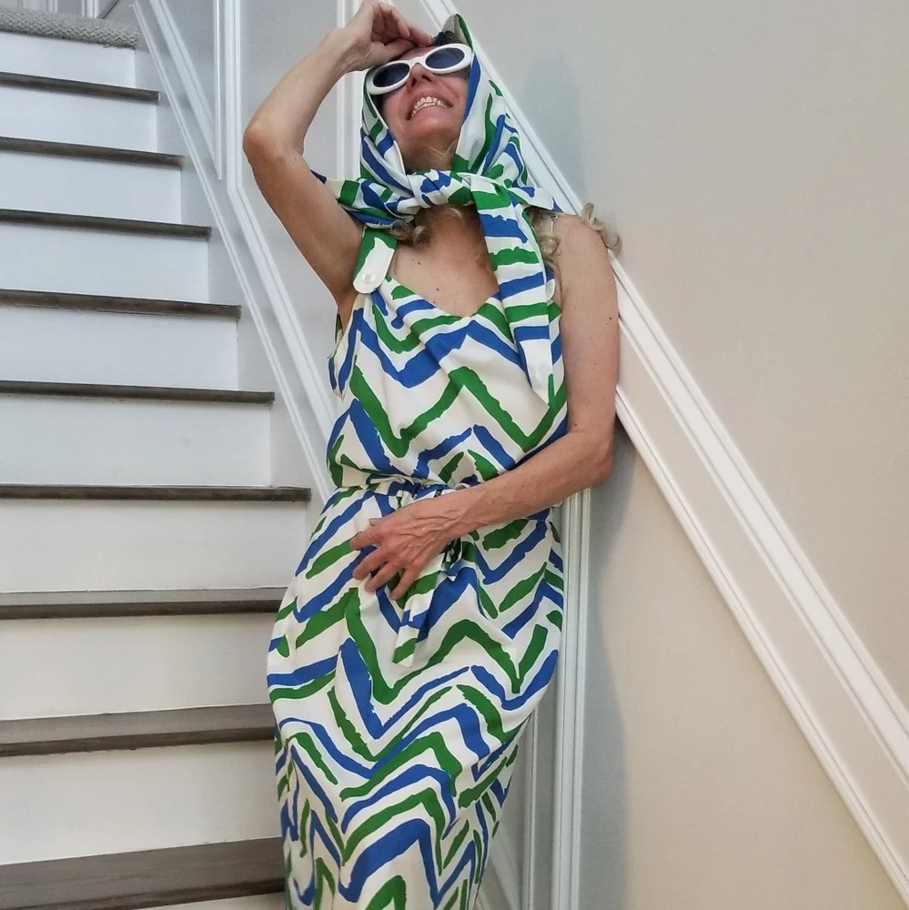 VINTAGE Doncaster Sun Dress with Wrap or Head Scarf, Size 12, $48 - Picture 1 of 14